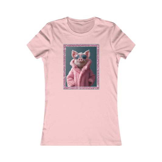 Paula Pig's new Coat Women's Tee