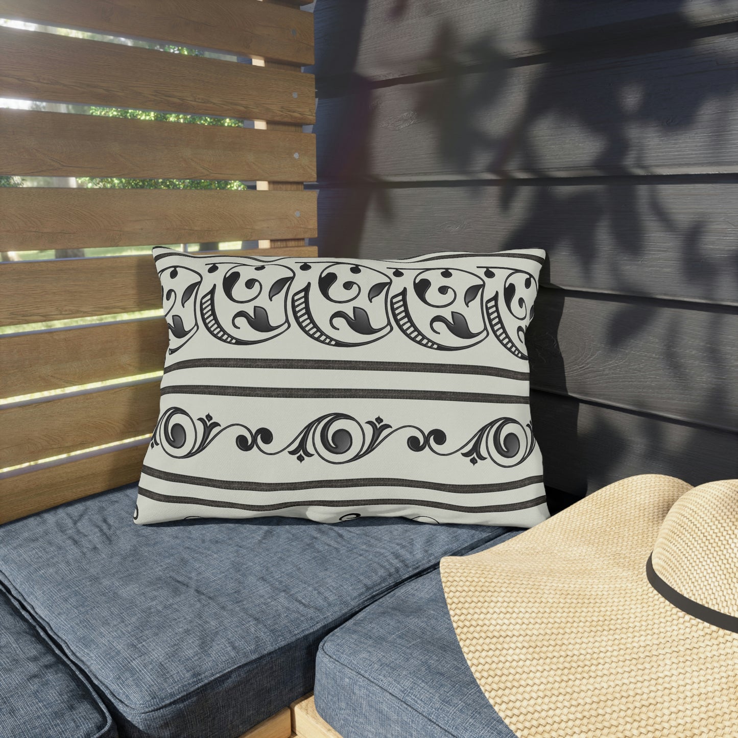 Graphic Stripe Outdoor Pillows